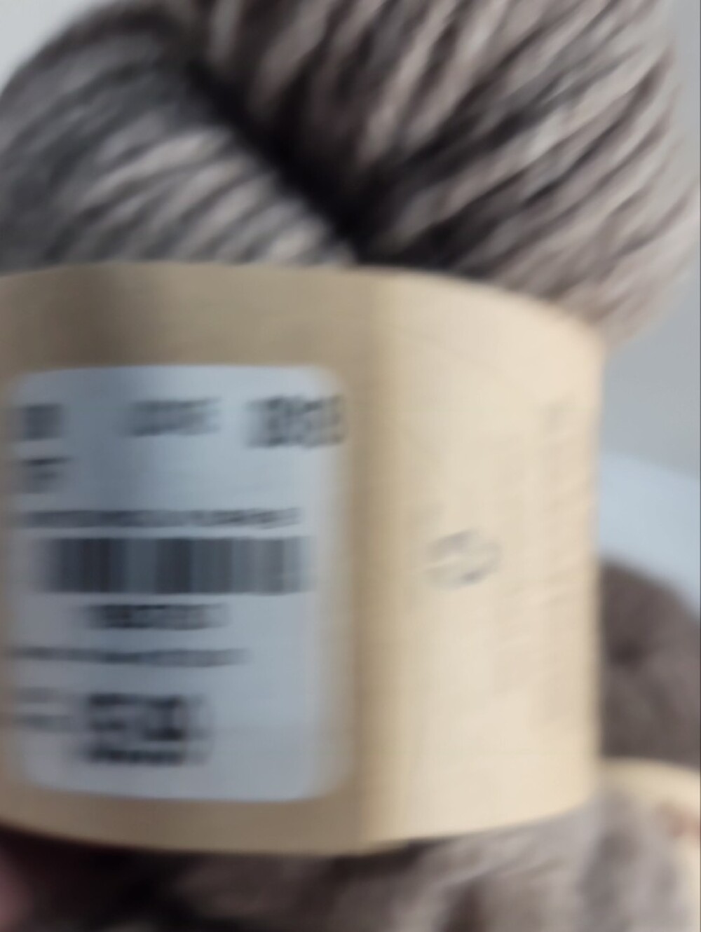 Shepherd's Own Natural Wool Yarn Bundle - Taupe & Brown 5 Skeins - NWT - Picture 4 of 9